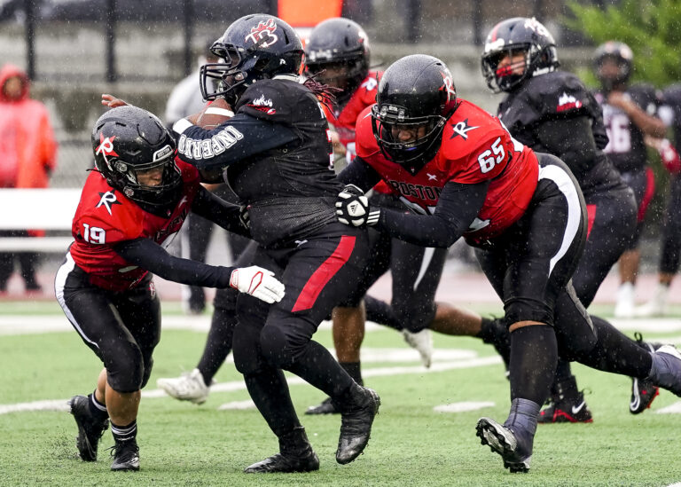 Boston Renegades Snuff Out Tampa Bay Inferno 69-0